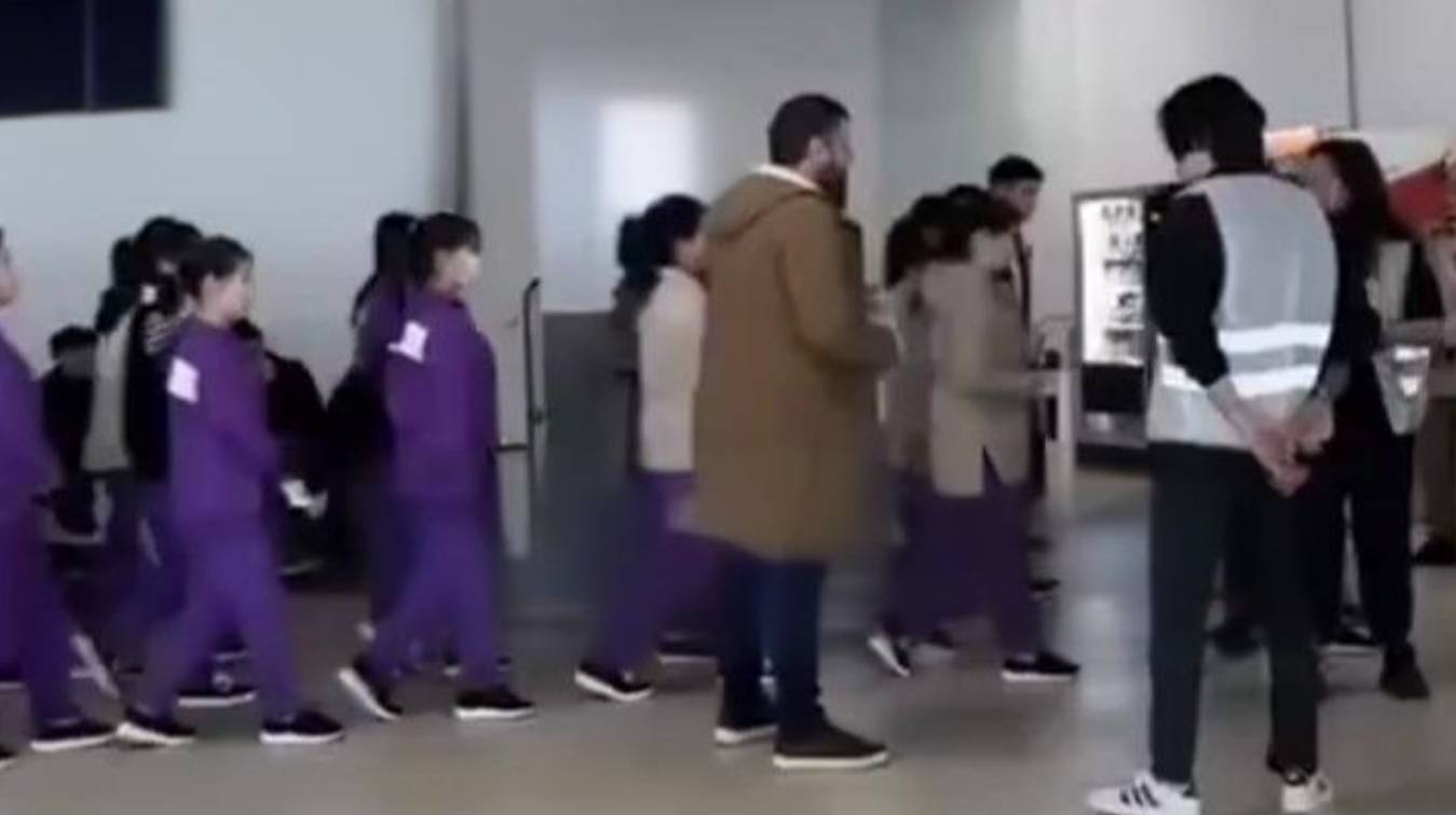 皇冠信用网如何申请
_俄罗斯仓库出现多名朝鲜女工？俄朝此举或实现互利共赢皇冠信用网如何申请
，双方都赚大了