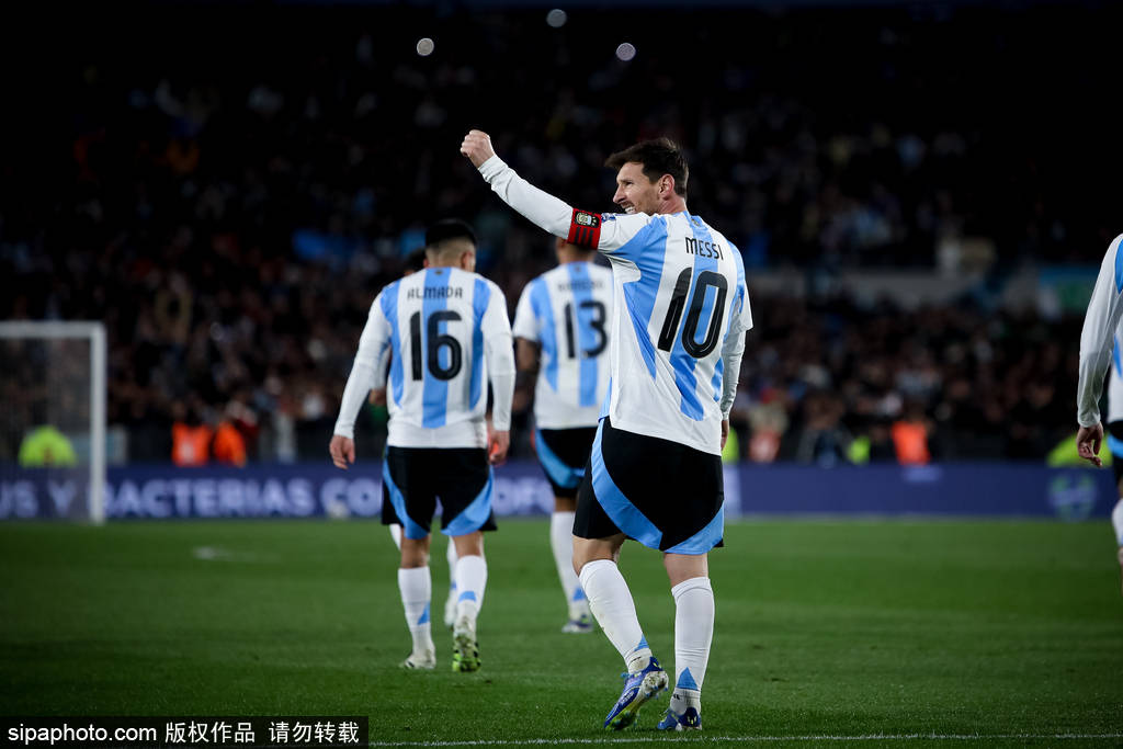 布轮斯维克vs比勒费尔德 | FIFA实时排名:日本冲击一档无望 国足无比赛任务仍第94