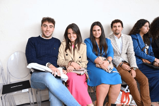 皇冠足球平台代理_江服陈龙CHEN.1988大秀米兰收官皇冠足球平台代理,“理想之秋”引国际共鸣