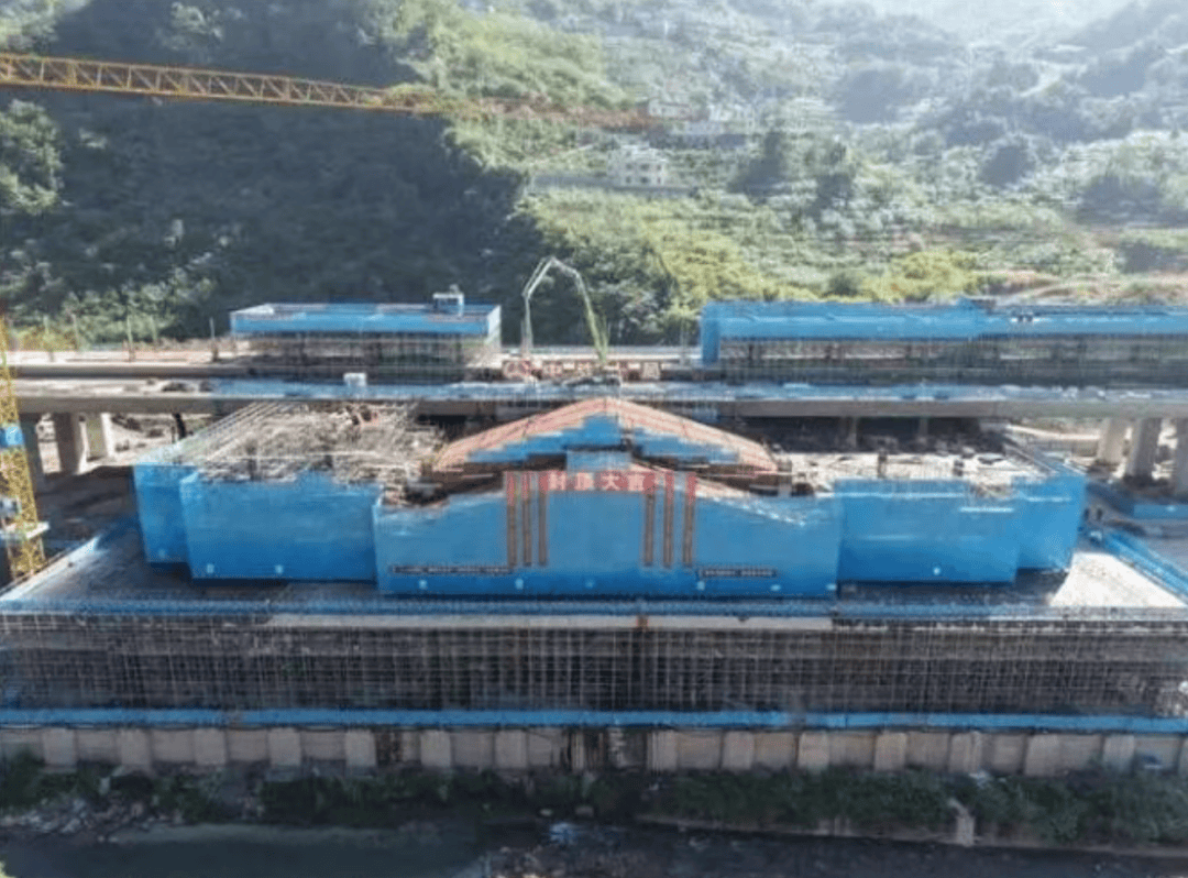 皇冠信用网开户
_昆明出发皇冠信用网开户
，2.5小时到重庆，3小时到成都！渝昆高铁最新进展→