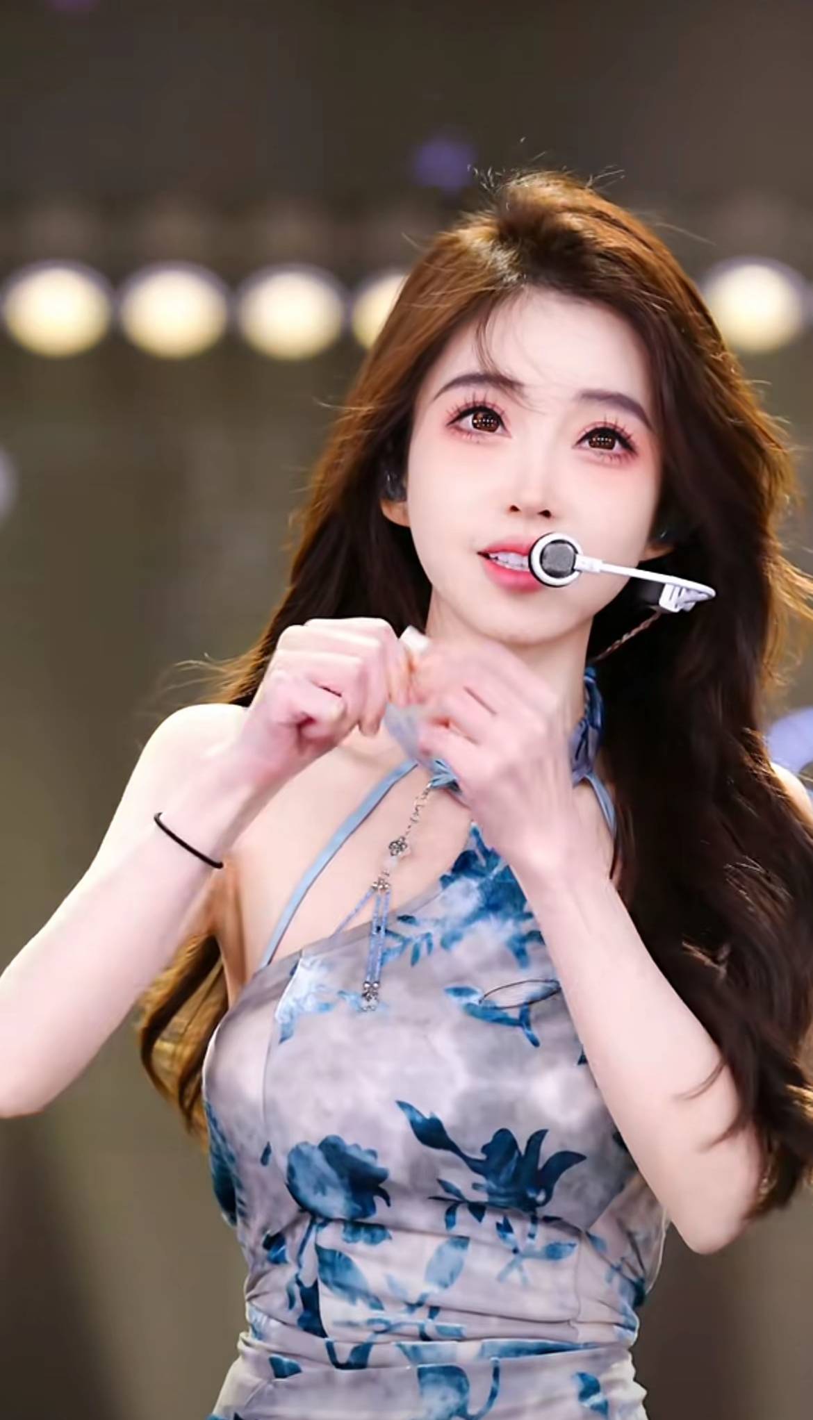 皇冠信用平台出租出售_冯提莫自曝癌症复发并转移：现在已经做过手术皇冠信用平台出租出售了